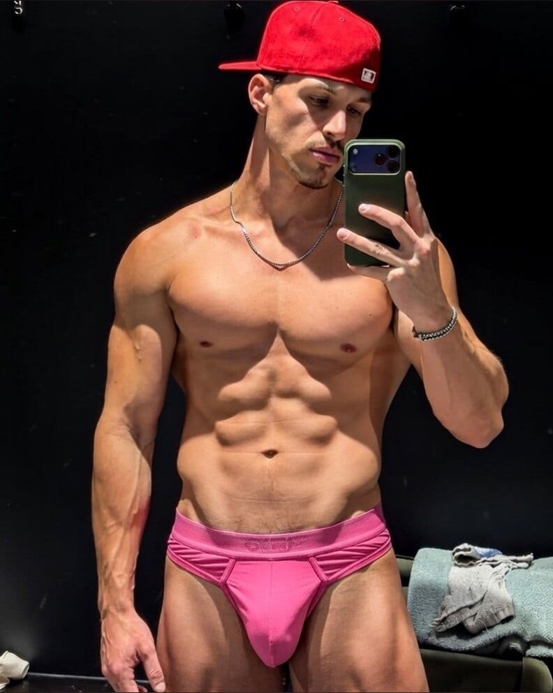 Photo of Zac, creator on OnlyFans with exclusive content